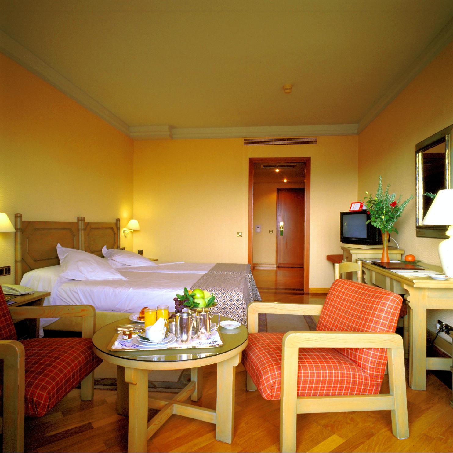 Hotel De 4*